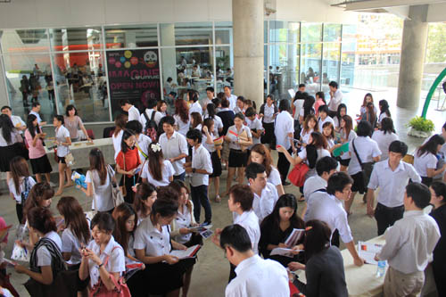 图片新闻：留学中国教育展代表团参加第九届泰国国际教育博览会8