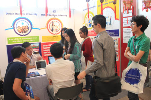 图片新闻：留学中国教育展代表团参加第九届泰国国际教育博览会7