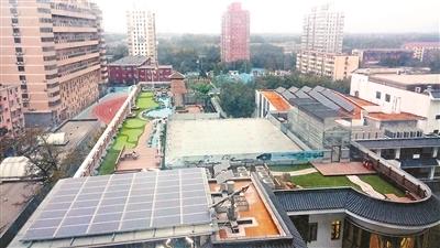 北京八一中学被指楼顶建泳池 实为