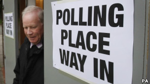 英媒:英国地方选举 选民开始投票1