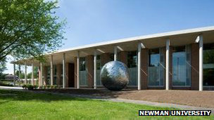 BBC报道:纽曼大学学院正式取得大学资格1