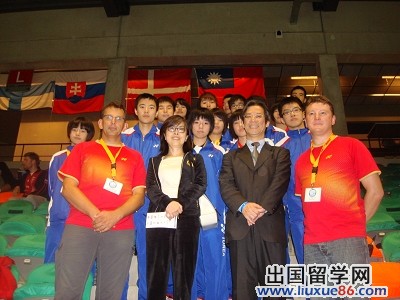 台湾代表队前往比利时参加国际羽球挑战赛[1]1