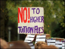 英媒:学费涨价 国际学生不减反增1