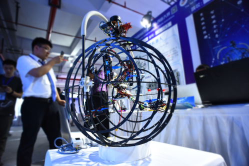 首届中国高校智能机器人创意大赛决赛在浙江余姚举行4